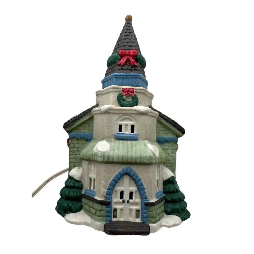 Trim A‎ Home Light Up Christmas Village Porcelain Church Building Vintage w/ Box